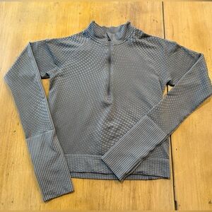 Gray Long Sleeve Pullover LULULEMON
